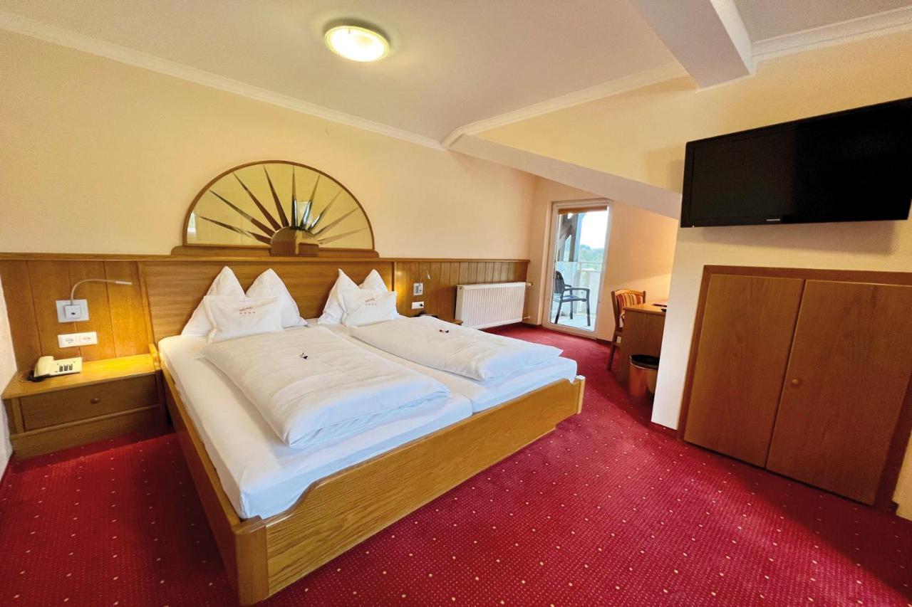 Hotel Pachernighof Velden am Woerthersee Luaran gambar